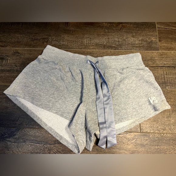 Victoria Secret Gray Shorts Women's Size Medium - Picture 1 of 3